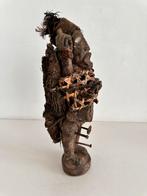 Bakongo Nkisi fetisj huisaltaarbeeld Koloniaal Congo 1950, Antiek en Kunst, Kunst | Niet-Westerse kunst, Ophalen of Verzenden