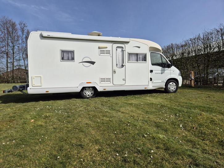 Rollerteam trigano granduca 295P, Caravans en Kamperen, Campers, tot en met 4, Half-integraal, Overige merken, Diesel, Handgeschakeld