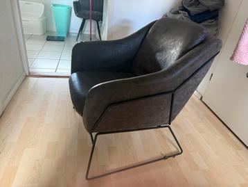 Nette stoel - Weinig gebruikt! beschikbaar voor biedingen