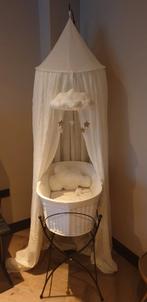 Wieg op standaard, Ophalen, Zo goed als nieuw, Wieg