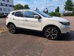 Nissan Qashqai 1.2 Tekna 2016 Trekhaak Stoelverwarming NAP, Voorwielaandrijving, Zwart, 4 cilinders, Wit
