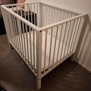 Box voor baby (Europe baby Robin II Babypark) beschikbaar voor biedingen