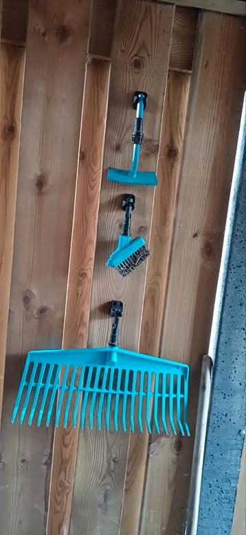 Gardena gereedschap hangers  beschikbaar voor biedingen