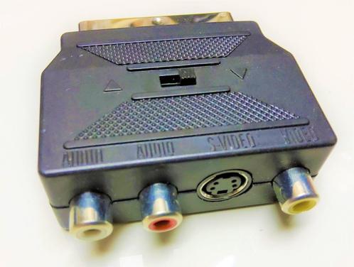 Scart adapter 3x rca / tulp en S-video Scart stekker, Audio, Tv en Foto, Audiokabels en Televisiekabels, Zo goed als nieuw, Ophalen of Verzenden