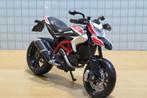 Ducati Hypermotard SP 2013 1:12 31101, Hobby en Vrije tijd, Modelauto's | 1:5 tot 1:12, May Cheong Group France S.A.S., Nieuw