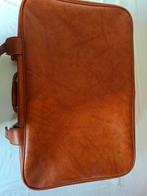 Vintage leren koffer - Tiny's Lederwaren Breda, 60 tot 70 cm, Gebruikt, Leer, Ophalen of Verzenden