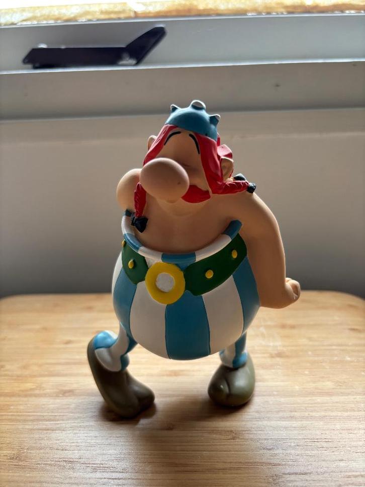 Obelix met Bloemen Beeld Leblon-Delienne met Doos, Verzamelen, Stripfiguren, Zo goed als nieuw, Beeldje of Figuurtje, Asterix en Obelix