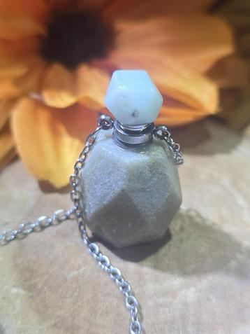 Groene aventurijn Parfum &As Hanger met een zilveren ketting beschikbaar voor biedingen