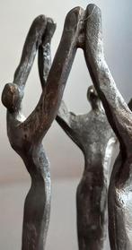 Artihove Sculptuur Ammerlaan Corry samenwerking op niveau.N2, Ophalen of Verzenden, Brons