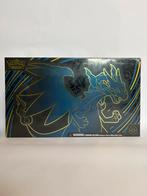 Mega charizard X ex UPC, Hobby en Vrije tijd, Verzamelkaartspellen | Pokémon, Ophalen of Verzenden, Nieuw, Foil