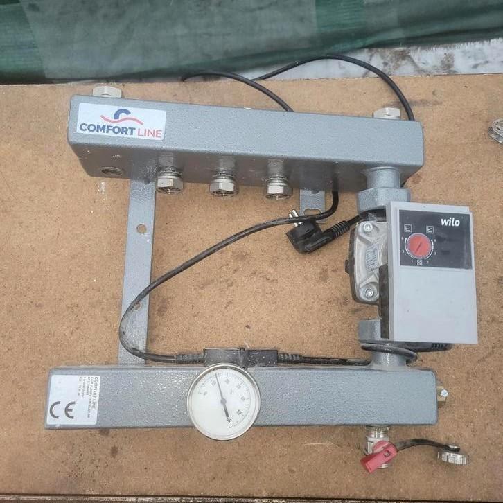 Comfort Line vloerverwarmingsverdeler met Wilo pompl, Huis en Inrichting, Lampen | Spots, Metaal of Aluminium, Ophalen