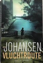 Vluchtroute - Iris Johansen - Thriller, Boeken, Ophalen of Verzenden, Zo goed als nieuw, Nederland