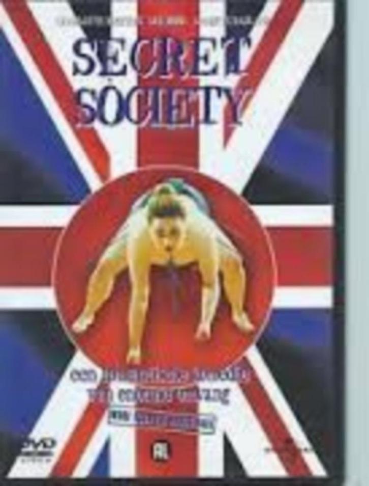 DVD SECRET SOCIETY ENGELSE BRITSE COMEDY worstelen hilarisch, Cd's en Dvd's, Dvd's | Komedie, Zo goed als nieuw, Overige genres