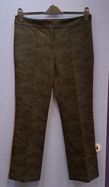 Marc Aurel broek camouflage / army print rode bies 40 44273 beschikbaar voor biedingen