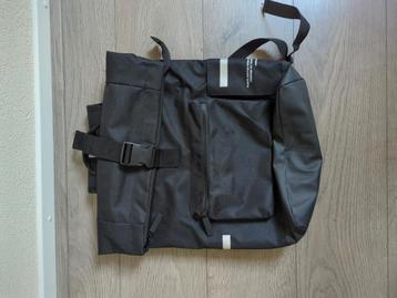 Nörlander rugtas 24 liter kleur zwart beschikbaar voor biedingen