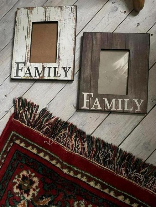 2 mooie Landelijke Houten fotolijsten voor fotomaat 10x15, Audio, Tv en Foto, Fotografie | Fotolijsten, Zo goed als nieuw, Ophalen of Verzenden