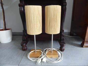 tafel lamp 2 stuks beschikbaar voor biedingen