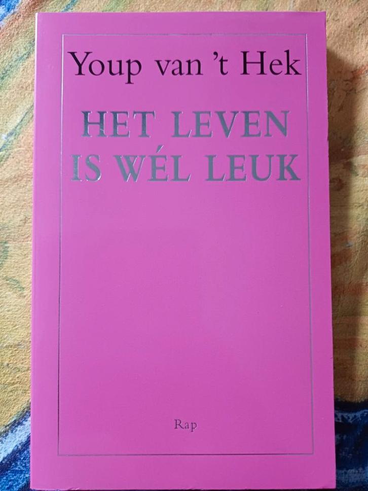 Youp van 't Hek - Het Leven Is Wél Leuk, Boeken, Humor, Gelezen, Verhalen, Ophalen of Verzenden