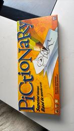 Pictionary, Hobby en Vrije tijd, Gezelschapsspellen | Bordspellen, Ophalen of Verzenden, Zo goed als nieuw