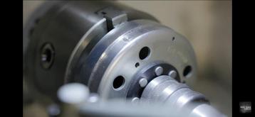 Afgedraaide vliegwielen beschikbaar voor biedingen