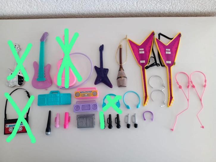 Verschillende Accessoires voor (Barbie) Poppen (13 foto's), Verzamelen, Poppen, Gebruikt, Accessoires, Ophalen of Verzenden
