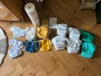 Set 27 wasbare (en 10 nacht)luiers en toebehoren, Ophalen of Verzenden, Gebruikt, Overige typen, Overige merken