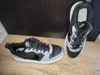Nike ( Jordan? ) schoenen 39 zwart grijs NIEUW ☘️, Zwart, Nieuw, NIKE, Ophalen of Verzenden