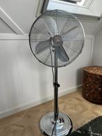In hoogte verstelbare ventilator AEG chroom, Ophalen, Zo goed als nieuw, Statiefventilator
