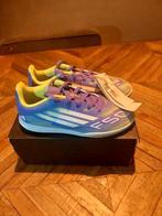 adidas f50 zaalvoetbalschoenen nieuw!, Maat XS of kleiner, Schoenen, Nieuw, Ophalen of Verzenden