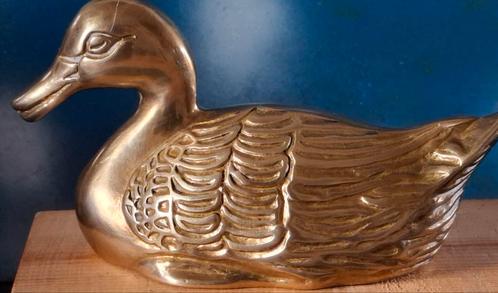 Eend. Messing.  Geornamenteerd.  Ca '70. 16/9 cm., Antiek en Kunst, Curiosa en Brocante, Ophalen