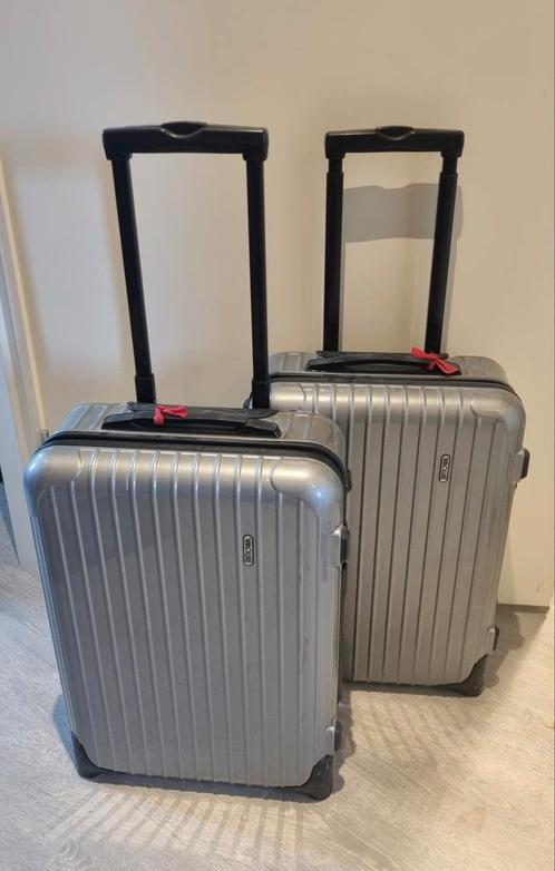 RIMOWA cabin koffers - 2 stuks, Sieraden, Tassen en Uiterlijk, Koffers, Gebruikt, Hard kunststof, Slot, Ophalen