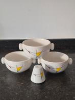 Vintage soepkommen met zoutvaatje VEB Torgau, Ophalen of Verzenden, Huis en Inrichting