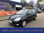 Ford Fiesta 1.4-16V Trend AUTOMAAT! NIEUWE APK!, Auto's, Voorwielaandrijving, Gebruikt, 4 cilinders, Zwart