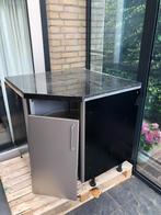 Keukenhoekkasten van het merk Alno. Zilverkleurige fronten., Huis en Inrichting, Keuken | Keukenelementen, Ophalen, Gebruikt, 50 tot 100 cm