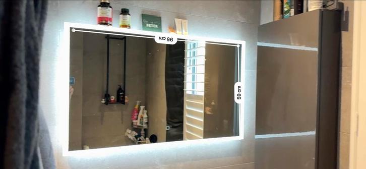 Complete Badkamerset - Ligbad, Spiegel, Wastafel, Kasten, Huis en Inrichting, Badkamer | Complete badkamers, Gebruikt, Ophalen