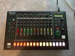 Roland TR8S, Muziek en Instrumenten, Ophalen, Zo goed als nieuw, Roland
