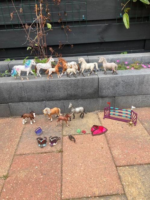 Diverse Schleich paarden + accessoires., Verzamelen, Speelgoed, Zo goed als nieuw, Ophalen