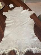 vacht van zwitserse berggeit, Ophalen of Verzenden, Zo goed als nieuw