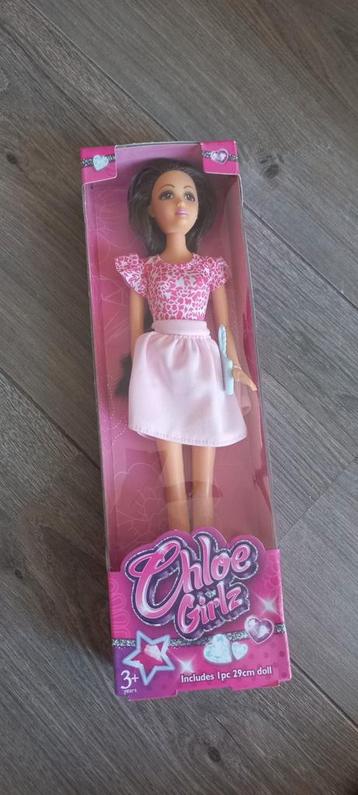 Barbie chloegirlz pop.  beschikbaar voor biedingen