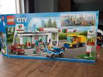 Lego City Tankstation 60132 - Compleet met Doos, Kinderen en Baby's, Speelgoed | Duplo en Lego, Ophalen, Zo goed als nieuw, Complete set