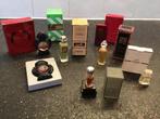 8 miniatuur parfum flesjes., Verzamelen, Parfumverzamelingen, Ophalen of Verzenden, Zo goed als nieuw, Miniatuur, Gevuld