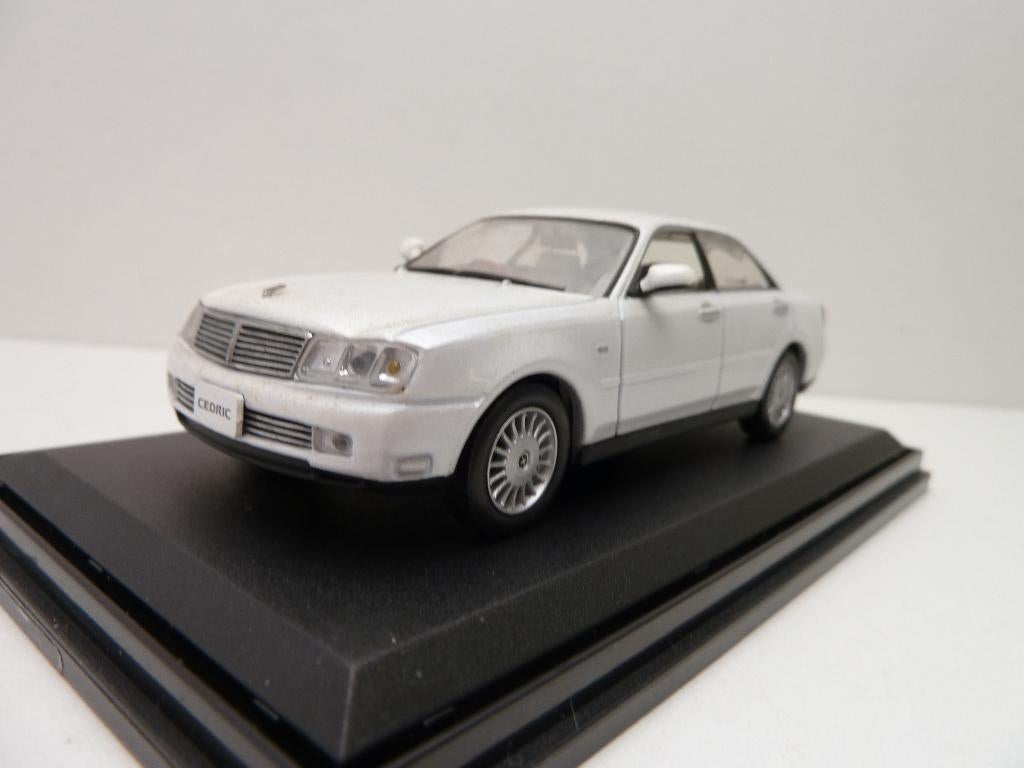 Nissan Cedric  '' J-Collection '', Ophalen of Verzenden, Zo goed als nieuw, Auto, Overige merken