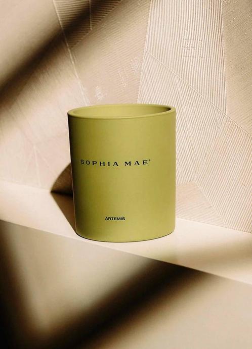 Sophia mae geurkaars artemis, Huis en Inrichting, Woonaccessoires | Kandelaars en Kaarsen, Nieuw, Minder dan 25 cm, Overige materialen