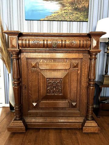Strake oude kast, 100x90x57 cm, 1 La, Mooi en Functioneel. beschikbaar voor biedingen
