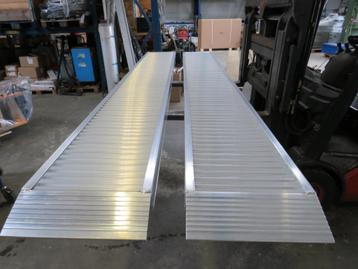 Oprijplaten set 3,2m 3000kg aluminium oprijplaat  beschikbaar voor biedingen