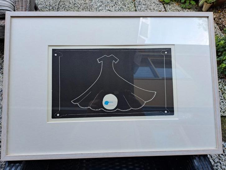 Houtsnede 'Jurk met Ei' - Galerie Clement, Antiek en Kunst, Kunst | Etsen en Gravures, Ophalen of Verzenden