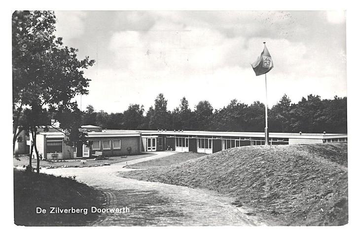 981435 Doorwerth Gld 1969 gel in 72 De Zilverberg Gelopen, Verzamelen, Ansichtkaarten | Nederland, Gelopen, Gelderland, 1960 tot 1980