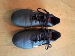 Voetbalschoenen, Sport en Fitness, Voetbal, Ophalen, Gebruikt, Maat XS of kleiner, Schoenen