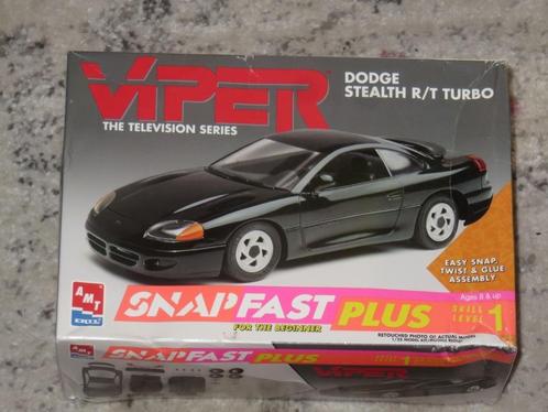 Bouwdoos Dodge Stealth R/T Turbo Viper TV series AMT, Hobby en Vrije tijd, Modelbouw | Auto's en Voertuigen, Nieuw, Auto, Groter dan 1:32