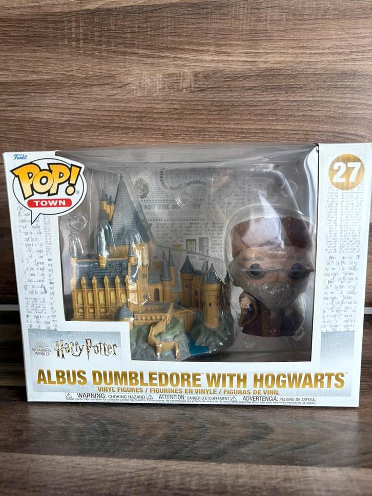 Funko 27 Albus Dumbledore with Hogwarts, Verzamelen, Poppetjes en Figuurtjes, Zo goed als nieuw, Ophalen of Verzenden